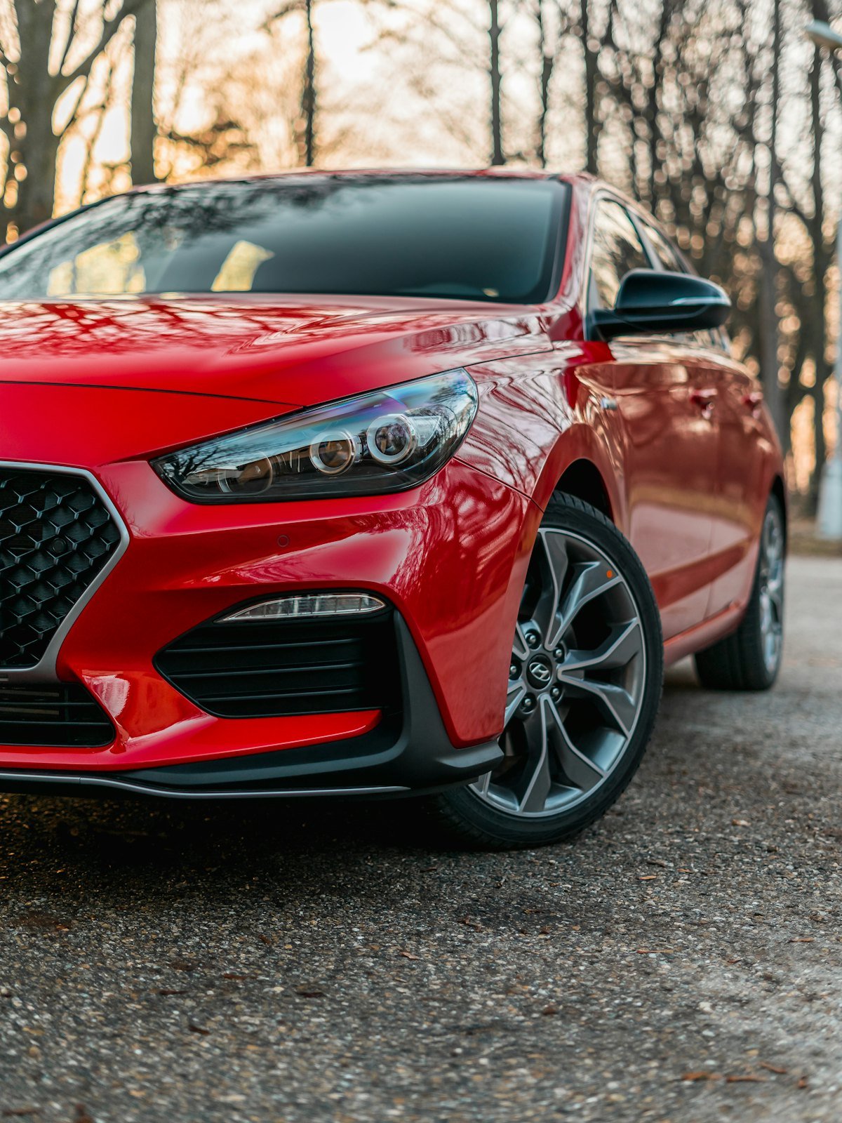 Deep-gloss paint with mirror-clear reflections after detailing